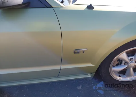 2005 Ford Mustang Gt Deluxe/Gt Premium из США, поврежденный, VIN 1ZVFT82HX55242207